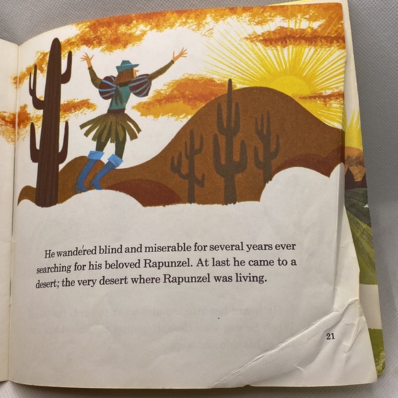 Disneyland The Story of Rapunzel Children’s Book and Vinyl Record 1970 - Picture 9 of 16